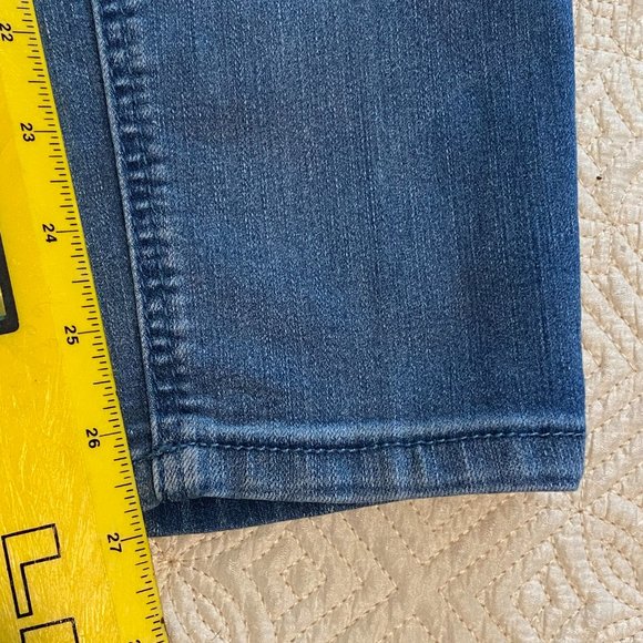 Democracy Stonewashed Skinny Jeans - Picture 7 of 8